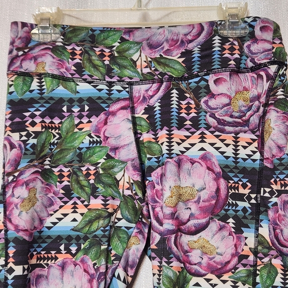 Lularoe Simply Comfortable Athletic Cropped Leggings Floral Colorful - Picture 2 of 9